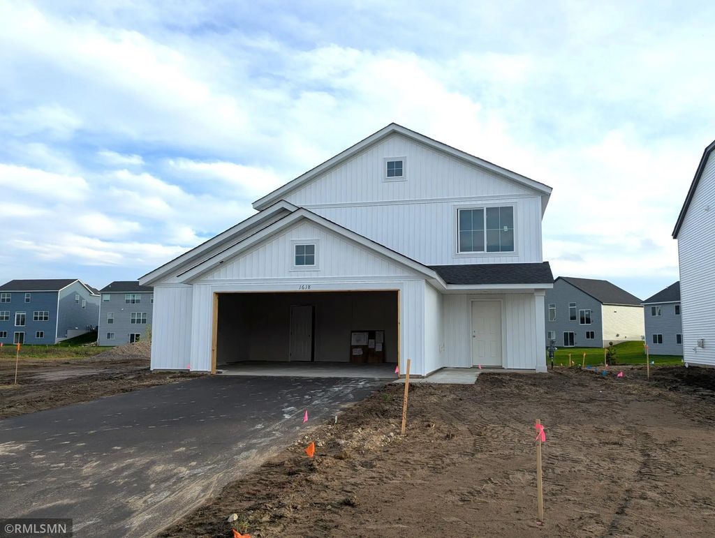 1618 191st Avenue Ne, East Bethel