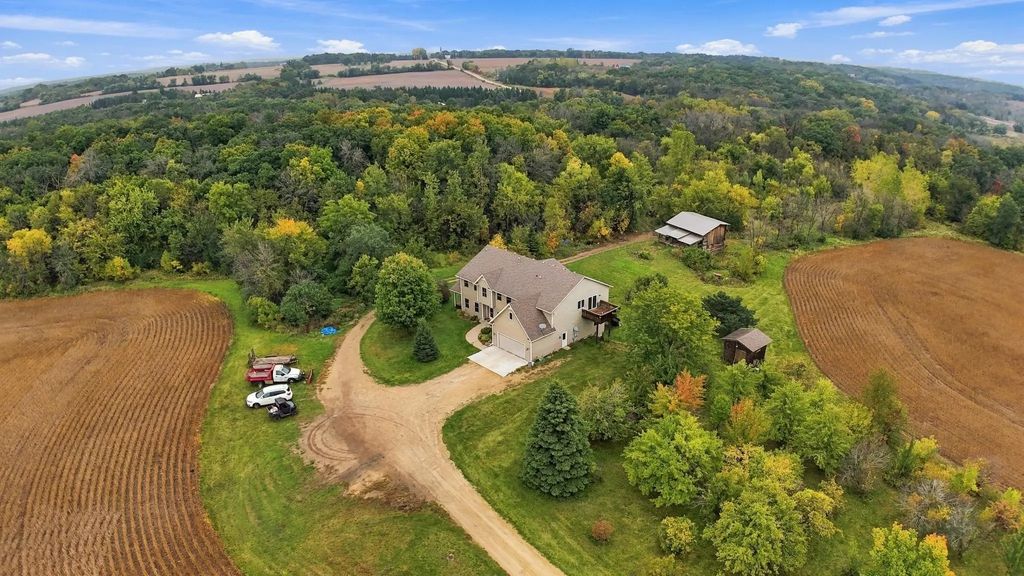 8925 280th Street W, Northfield