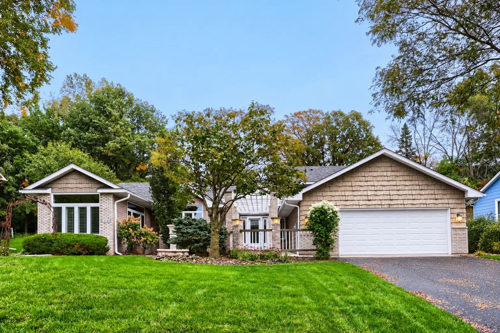 4148 Countryview Drive, Eagan