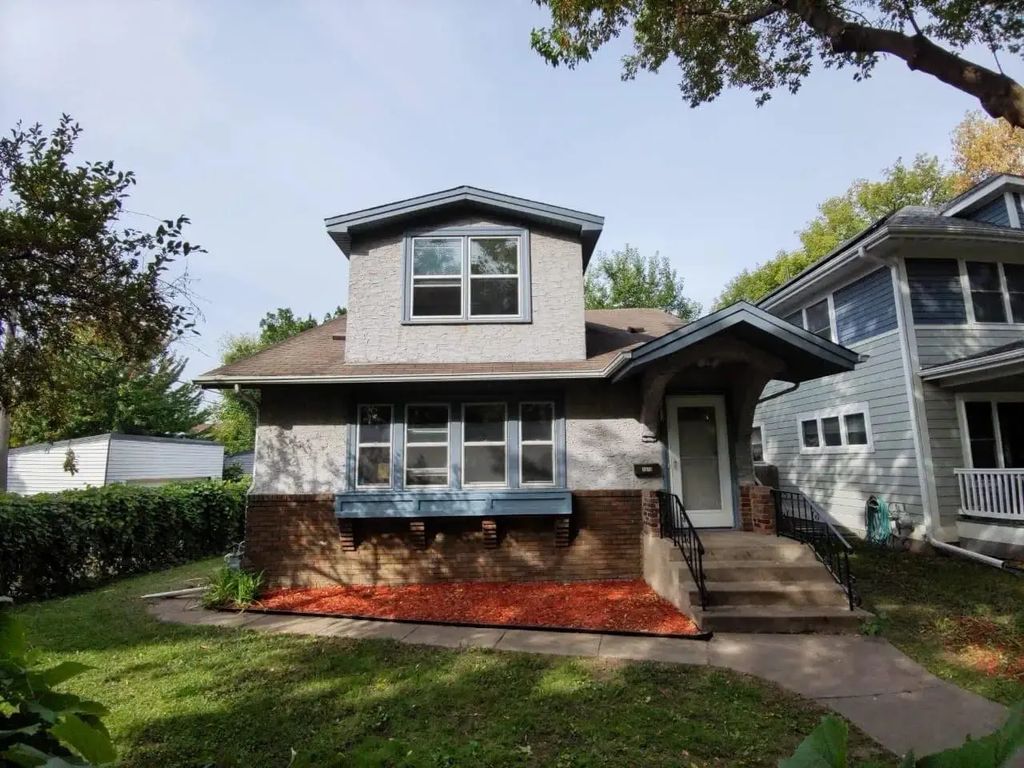 1313 Sheridan Avenue N, Minneapolis