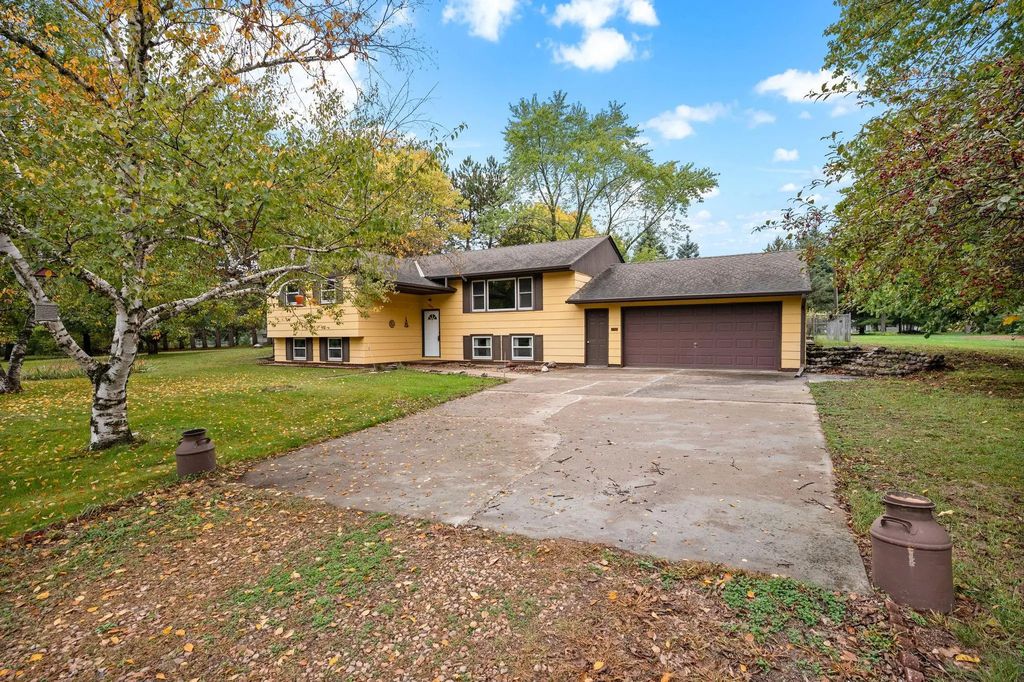 15210 Jackal Street Nw, Ramsey