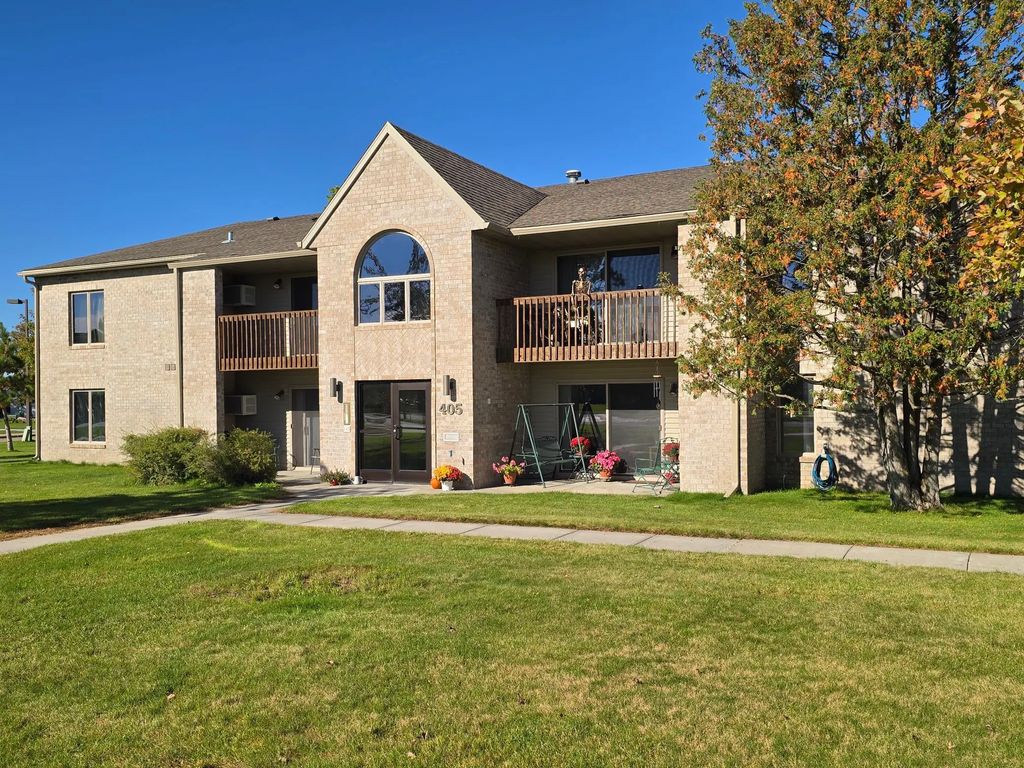 405 Clausen Avenue Sw 5, Bemidji