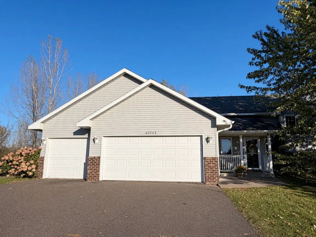 40737 Fahrion Road, North Branch