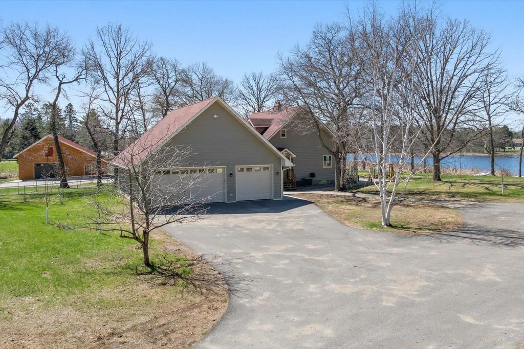 2163 White Pine Point Road Sw, Pine River