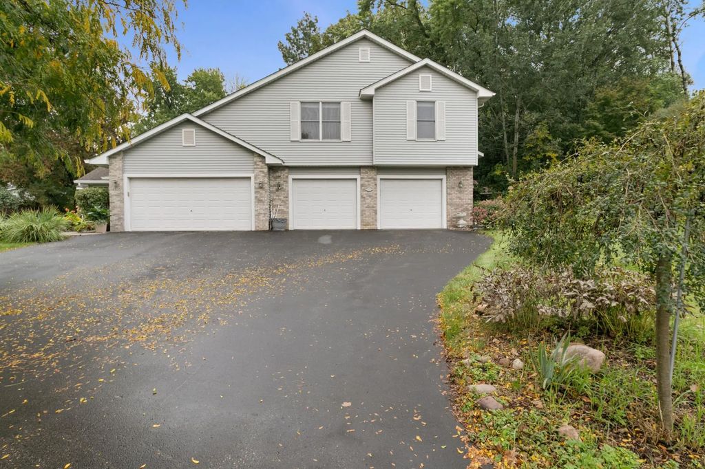 14803 Upper 56th Street N, Oak Park Heights
