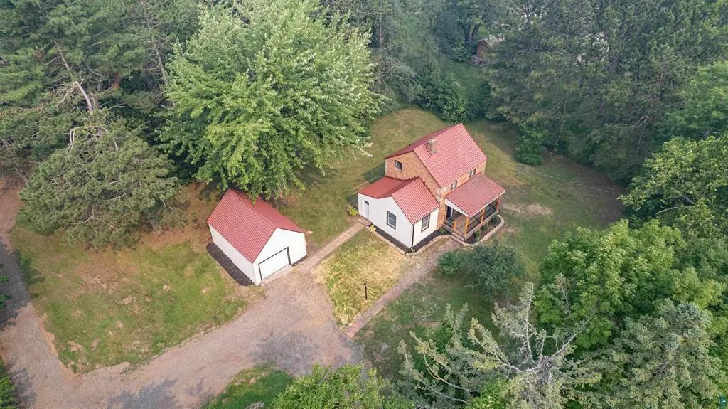 4201 Lavaque Road, Hermantown