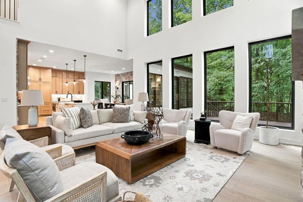 1426 Holdridge Circle, Wayzata
