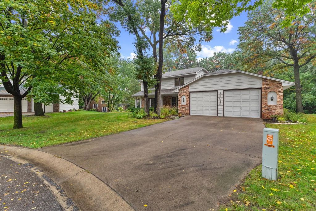 12083 Dogwood Street Nw, Coon Rapids