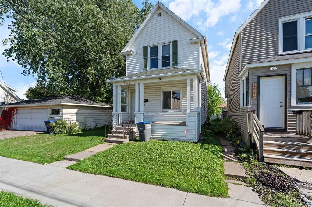 1612 Baxter Avenue, Superior