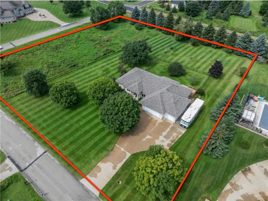 2631 Hawk Hill Lane Sw, Rochester