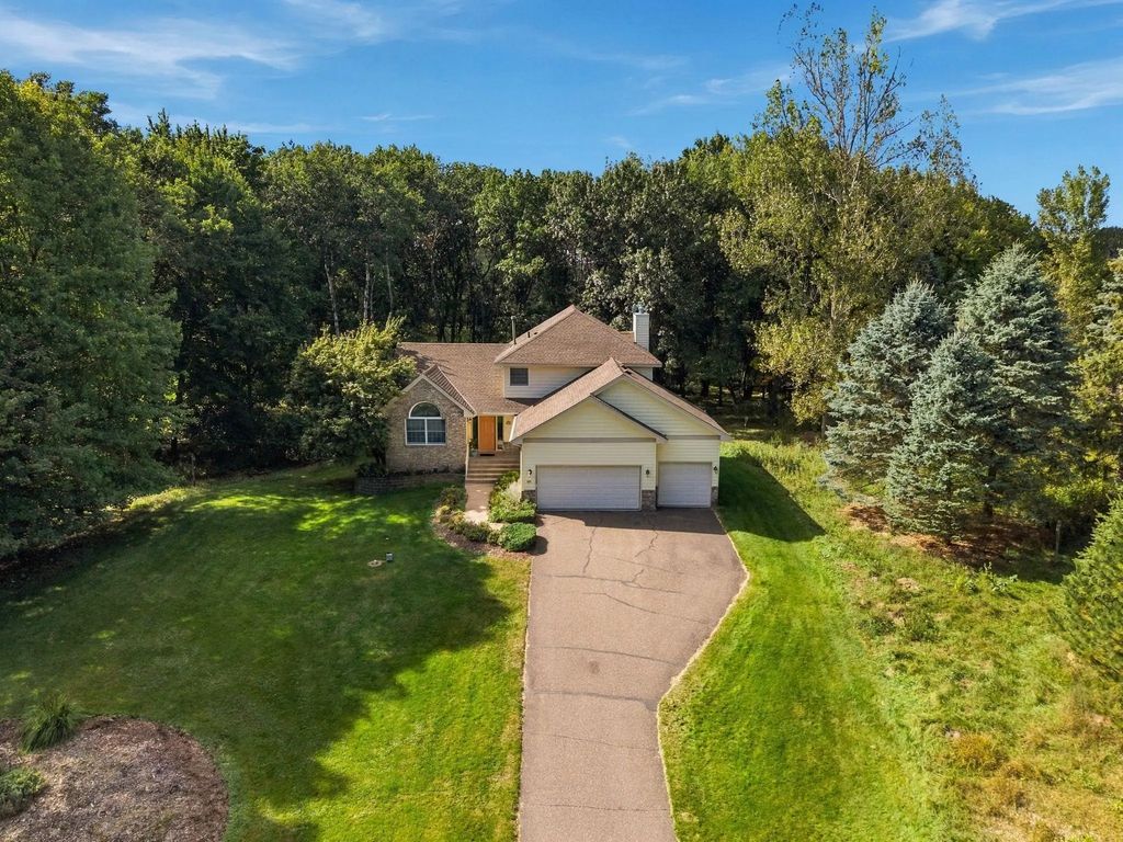 11502 Meadow Lane Ne, Blaine
