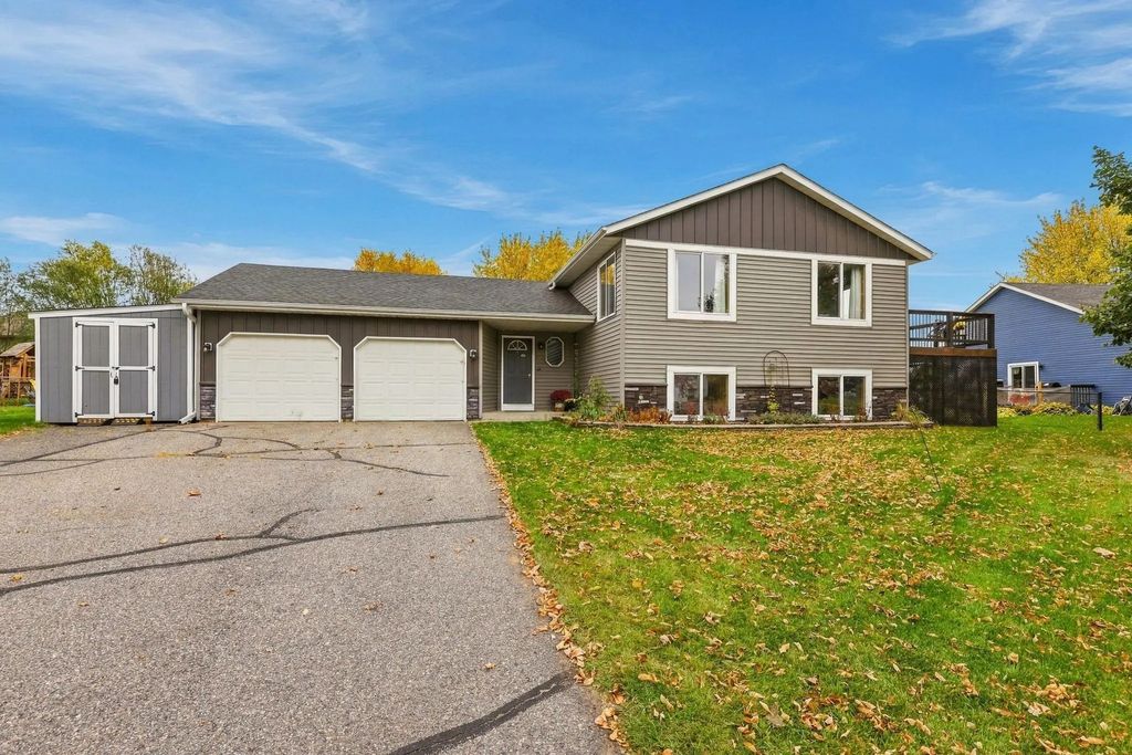 11229 Jenkins Drive, Becker