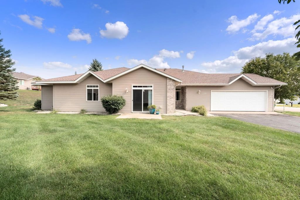 4121 Trumpeter Drive Se, Rochester