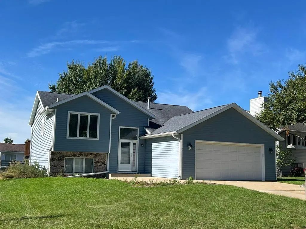 4402 Cambridge Lane Nw, Rochester