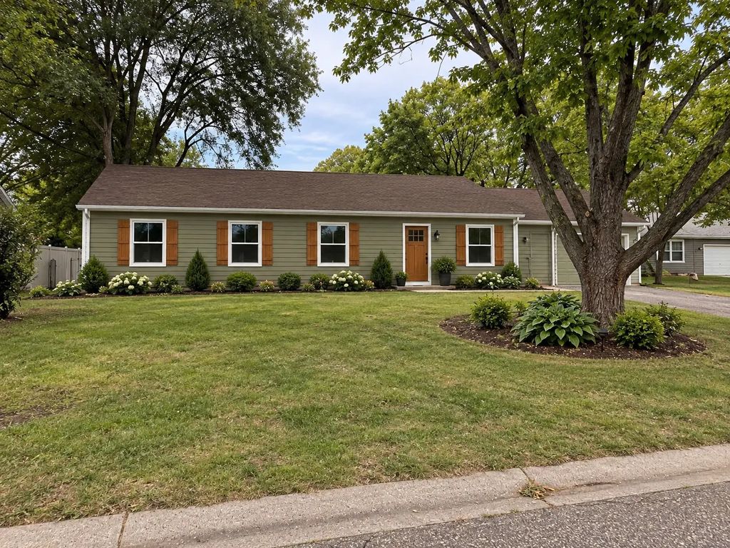 15105 Dunbar Court, Apple Valley