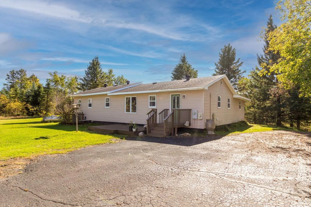 2239 Becida Road Sw, Bemidji