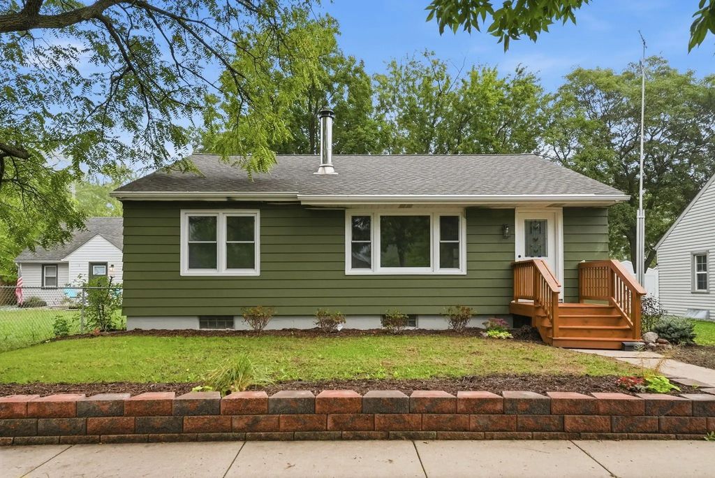 1020 15th Avenue S, Saint Cloud