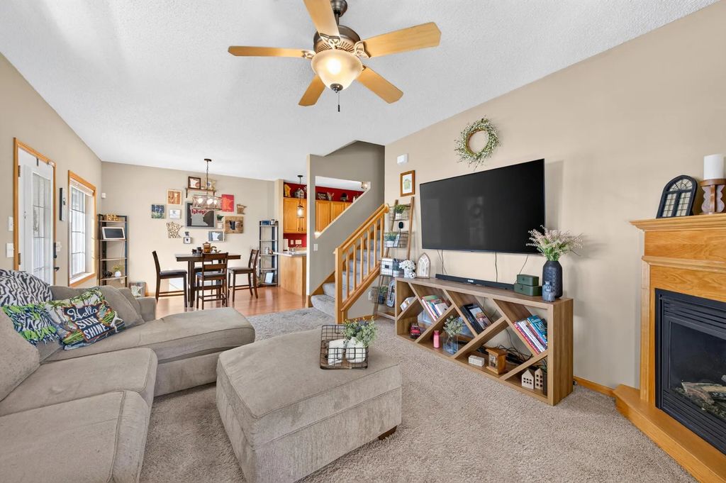 7623 Palomino Avenue Ne, Otsego