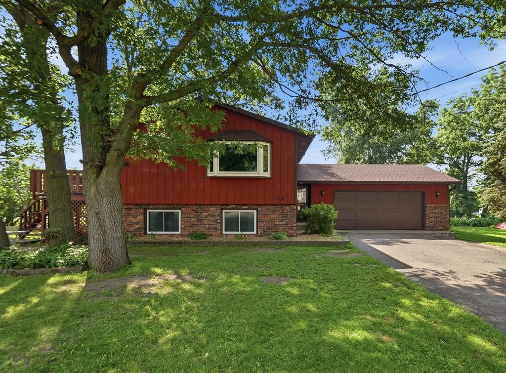 1018 3rd Street N, Sauk Rapids