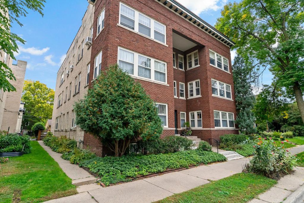 2407 Girard Avenue S 6, Minneapolis