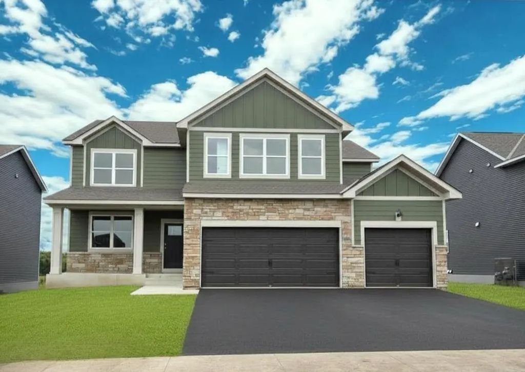 4735 Blake Way, Woodbury