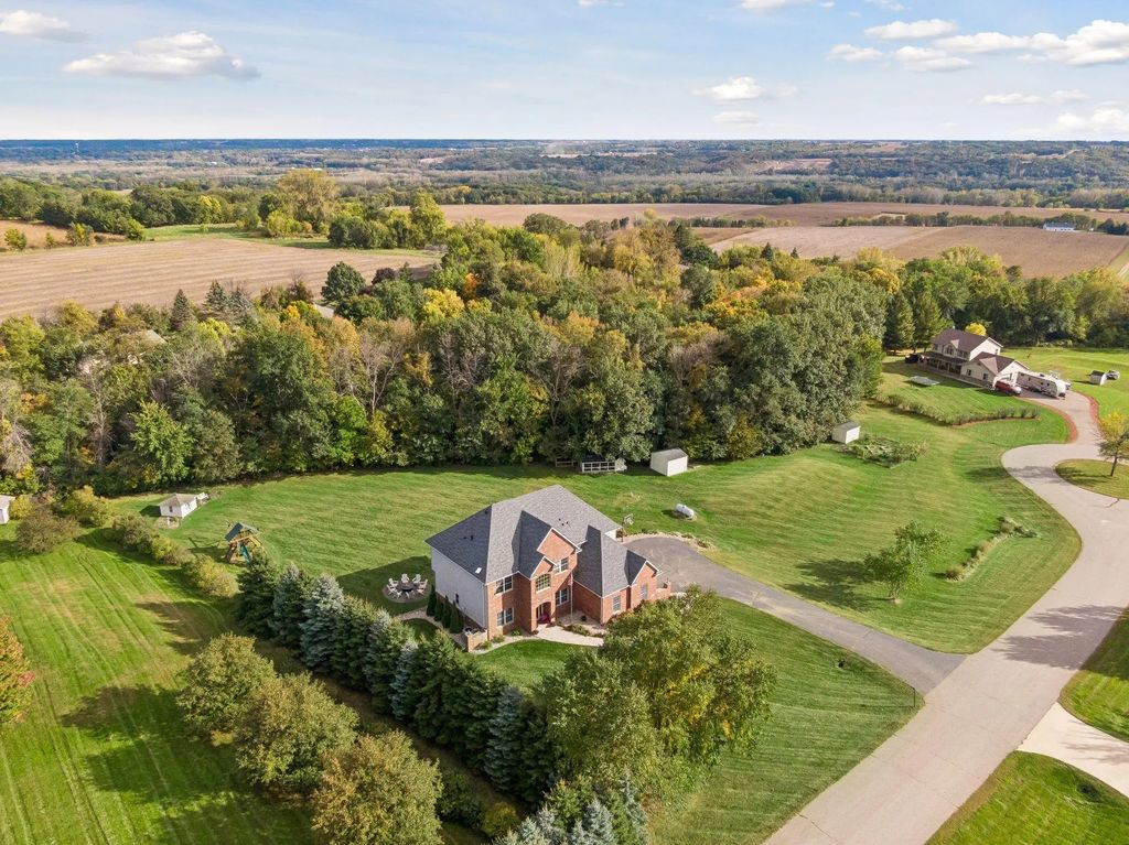 28245 Grandview Drive, Belle Plaine