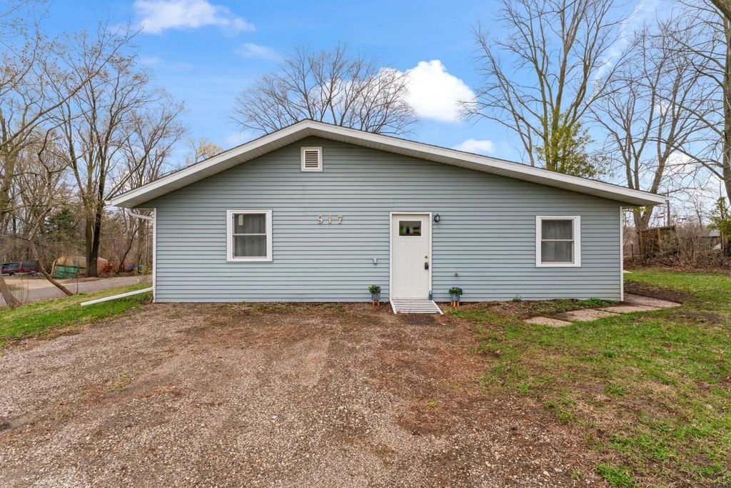917 Chester Avenue Se, Rochester