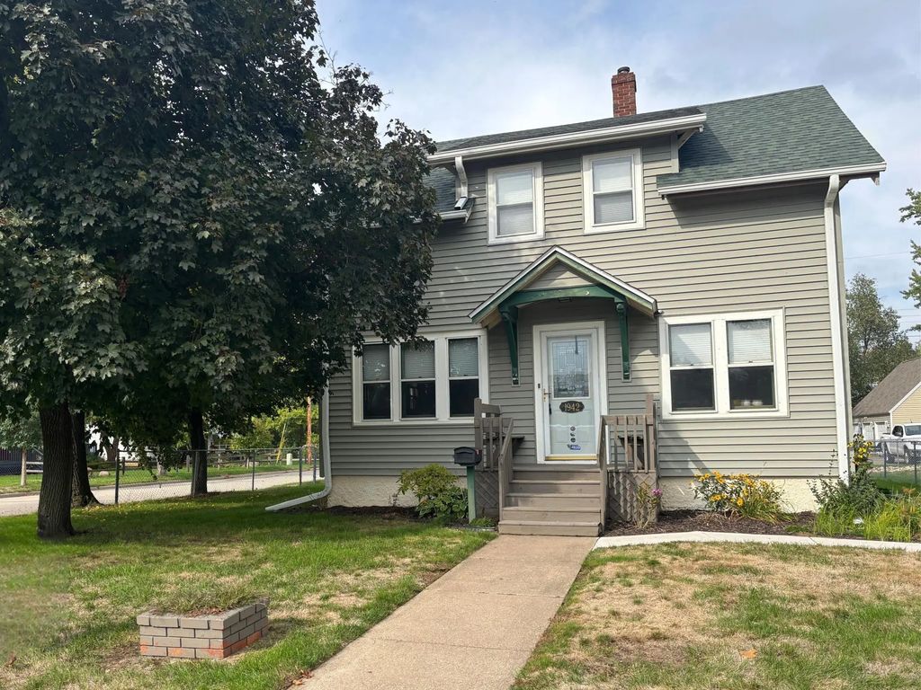 1942 W 5th Street, Red Wing