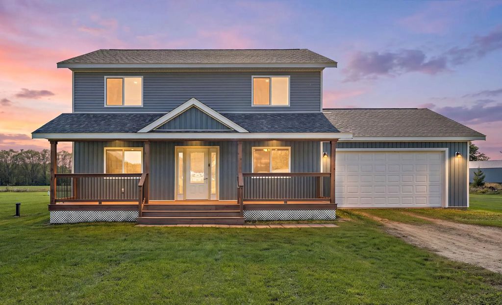 W7823 170th Avenue, Hager City
