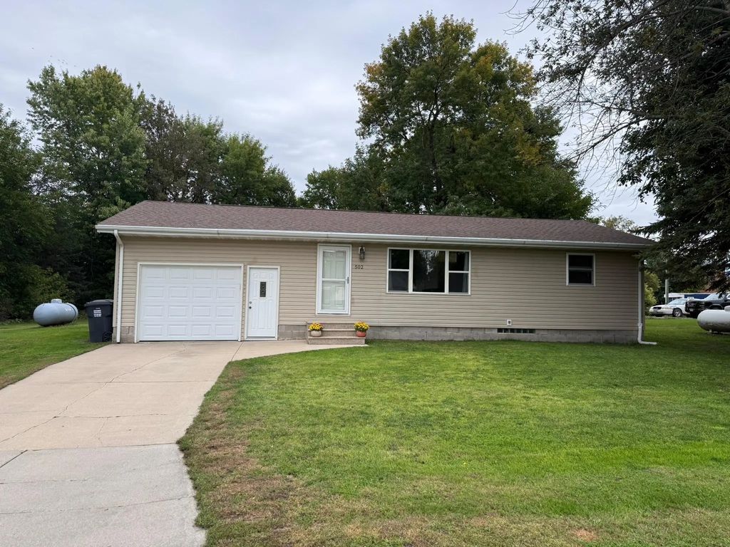502 Prospect Street, Milroy