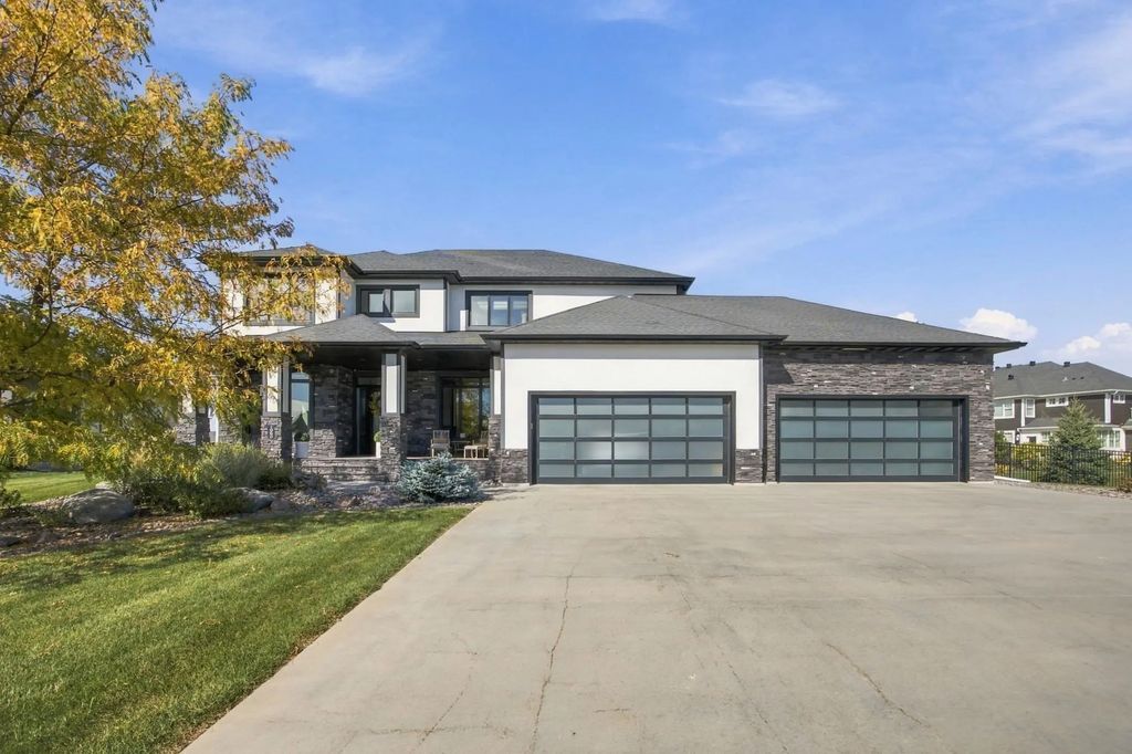 1060 49th Terrace W, West Fargo
