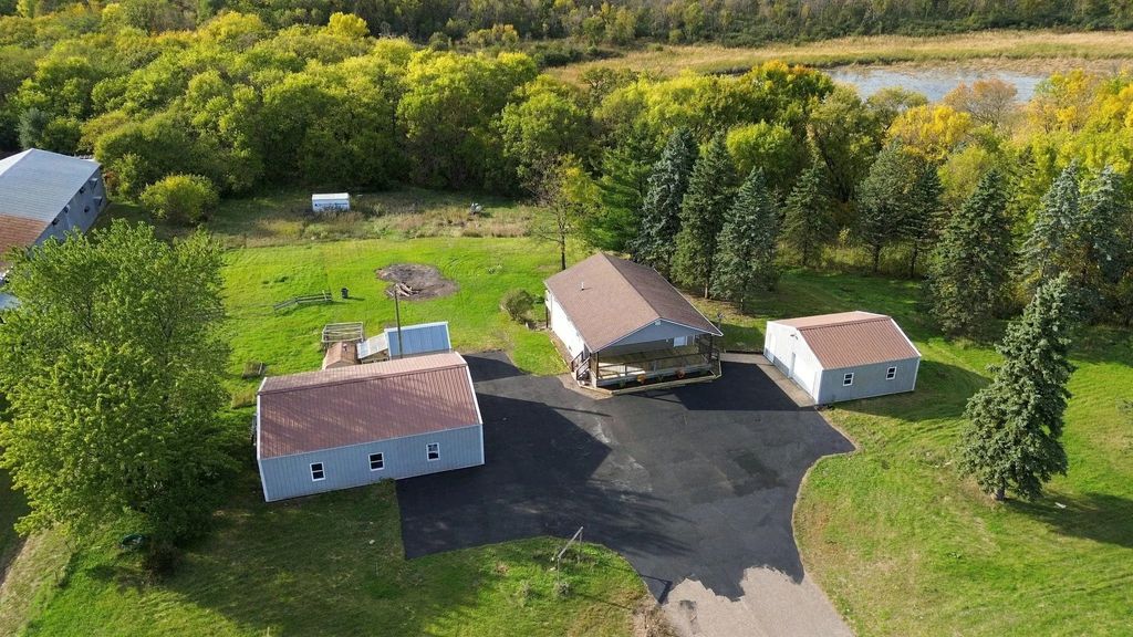 16395 State Hwy 24 Nw, Clearwater