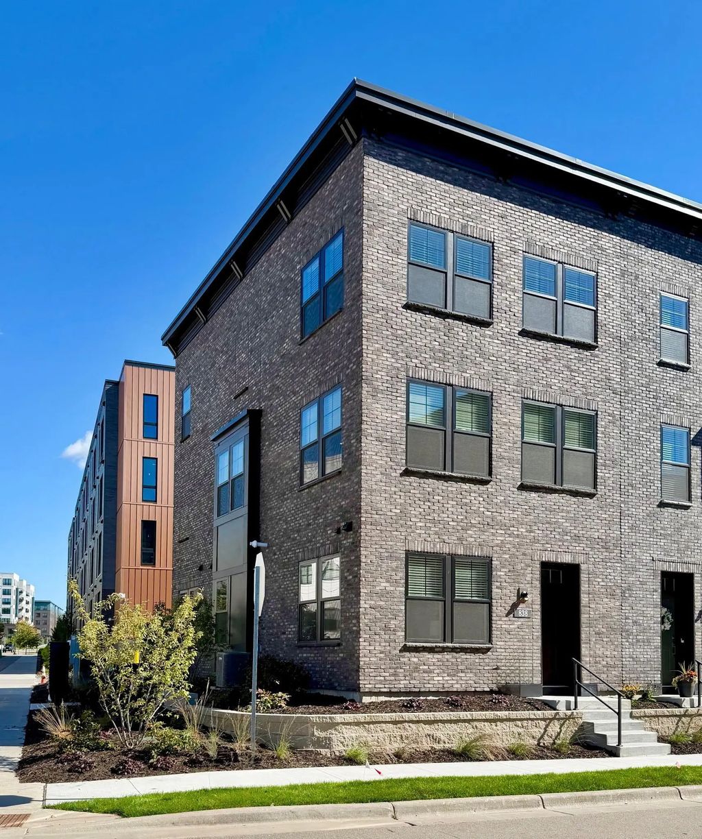 838 Woodlawn Avenue, Saint Paul