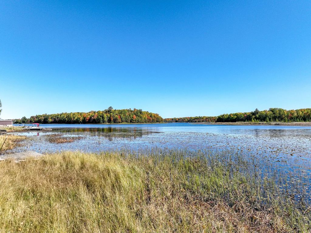 81xx S Fairview Road, Superior