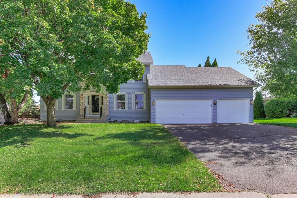 5570 Wood Duck Court, Shoreview
