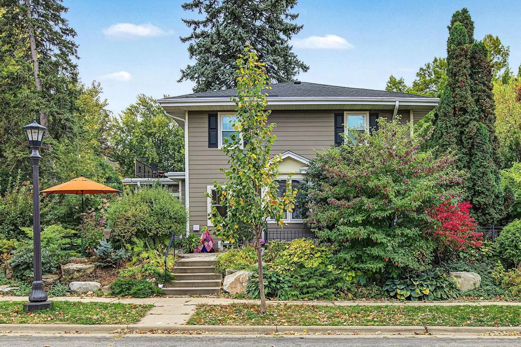680 Chippewa Avenue, Saint Paul