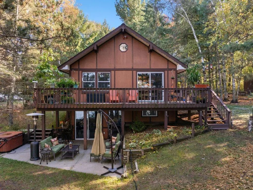17439 Delta Street, Nevis