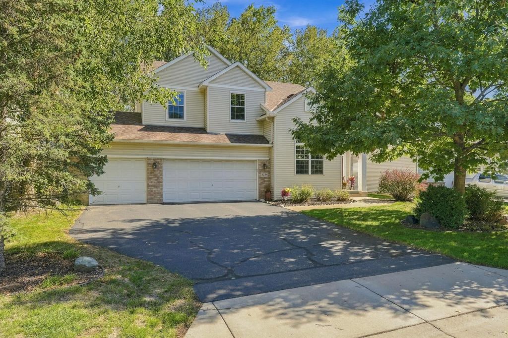 3291 N View Lane, Woodbury