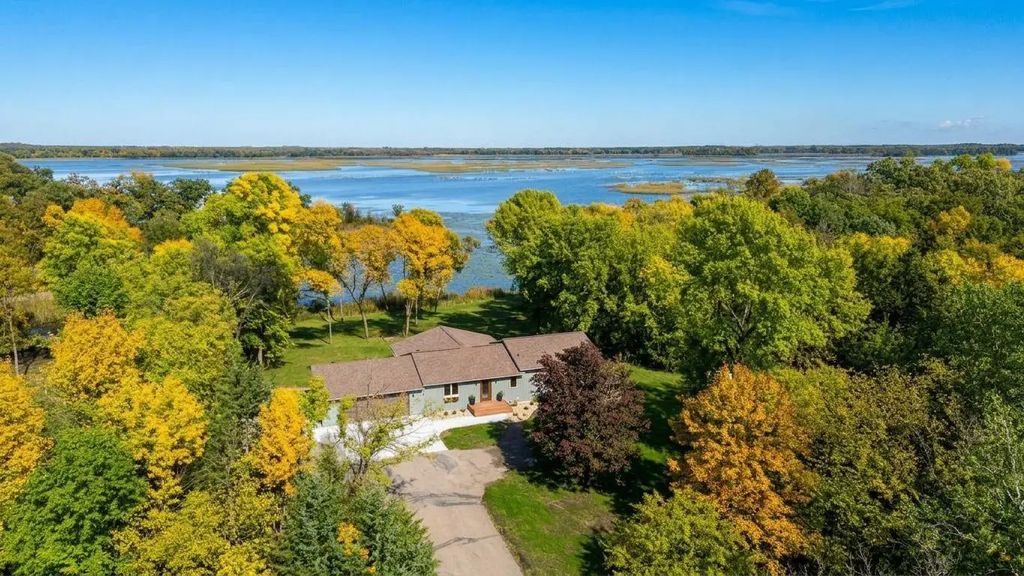 21000 Highway 9 Ne, New London