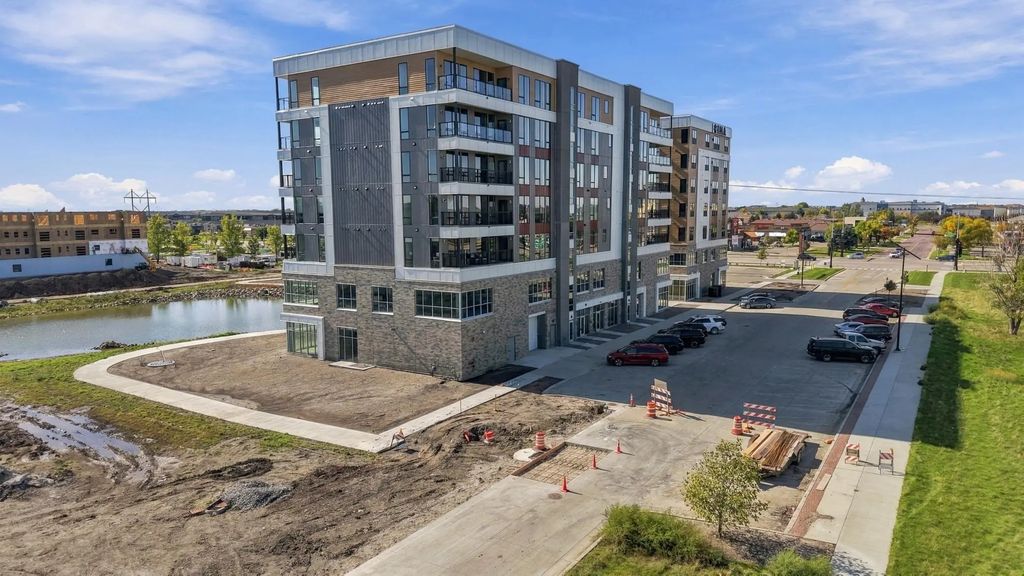 4470 24 Avenue S 406, Fargo