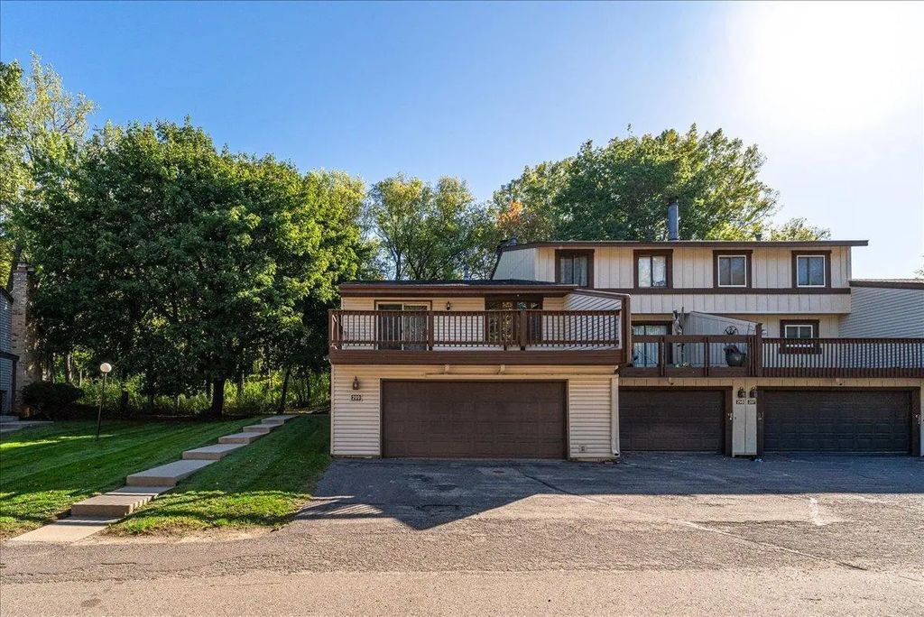 299 River Woods Lane, Burnsville