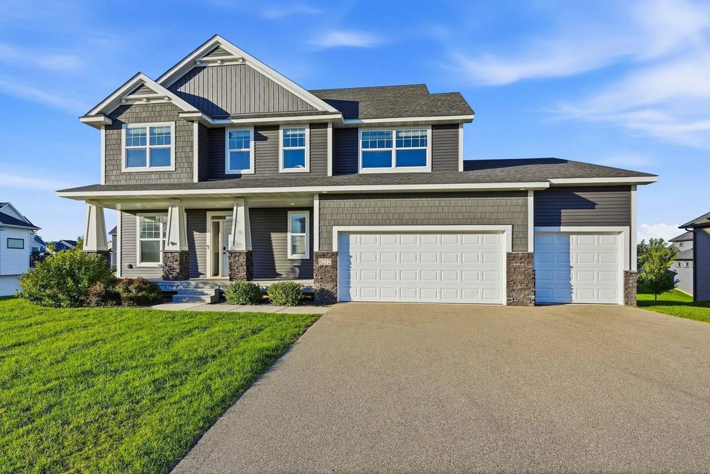 8212 198th Street W, Lakeville
