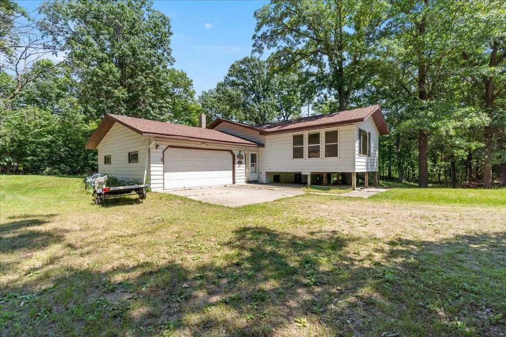 40142 Pandora Drive, Browerville