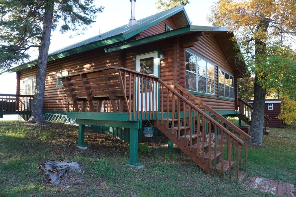 25667 Lou Rayne Beach Road Ne, Waskish