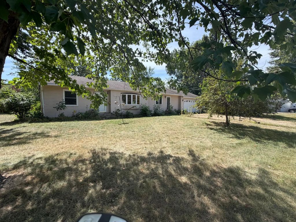 1307 Park Road, Bloomington