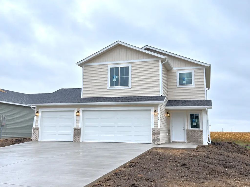224 Lionheart Drive, Horace