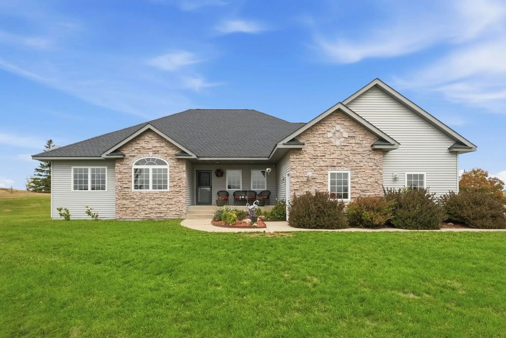 4482 Egret Court Nw, Alexandria