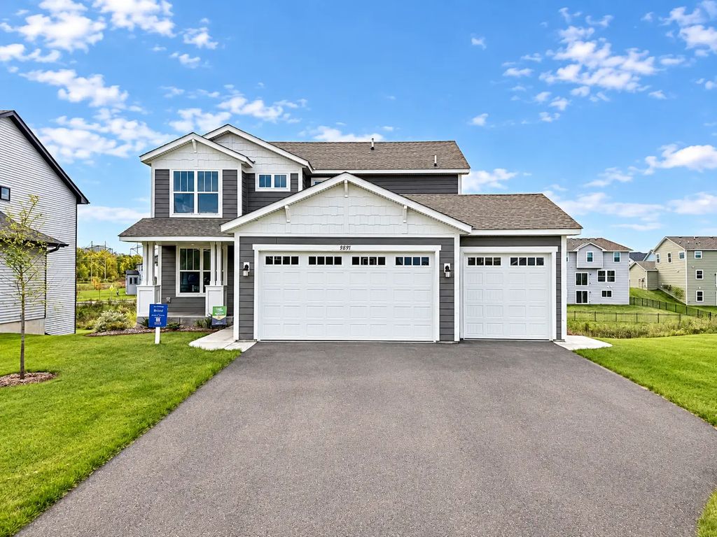9897 50th Bay Ne, Saint Michael