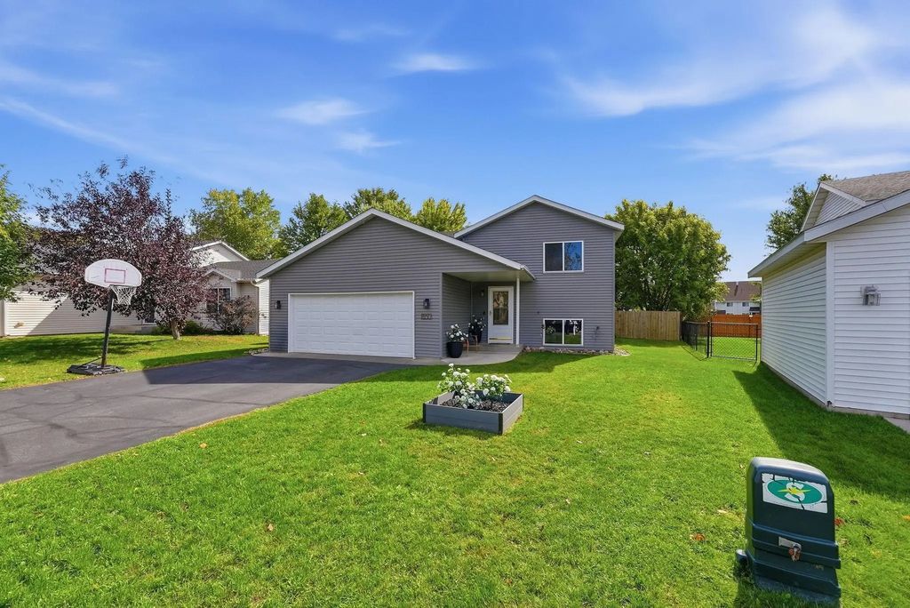850 Savanna Avenue, Saint Cloud