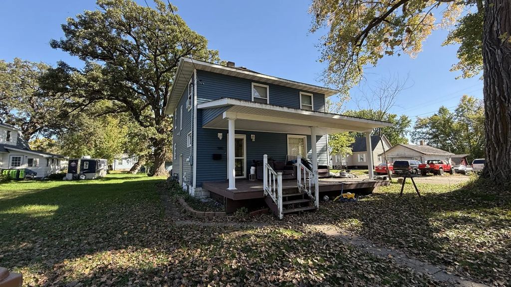 590 Gravel Road, Montevideo